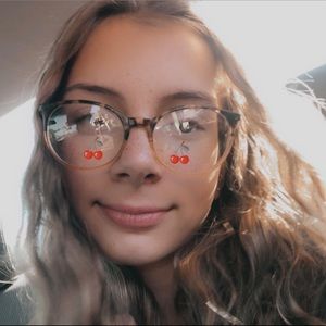 Meet your Posher, Rylea